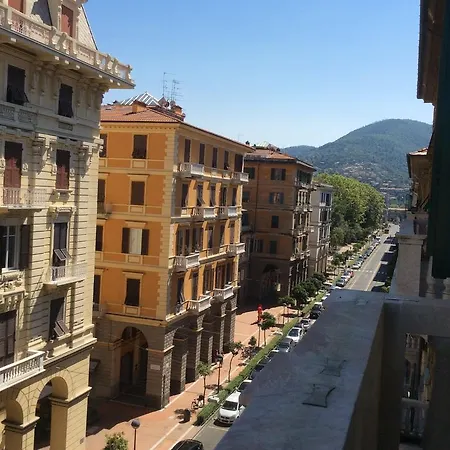 公寓 威雅查多豪华公寓 *