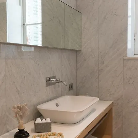 Apartment Via Chiodo Luxury La Spezia